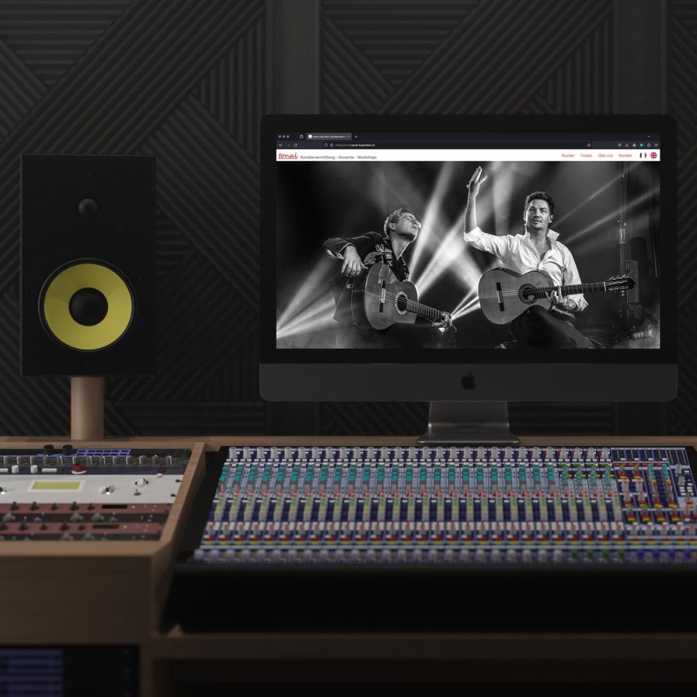 Webseite Tonal auf einem Display im Tonstudio