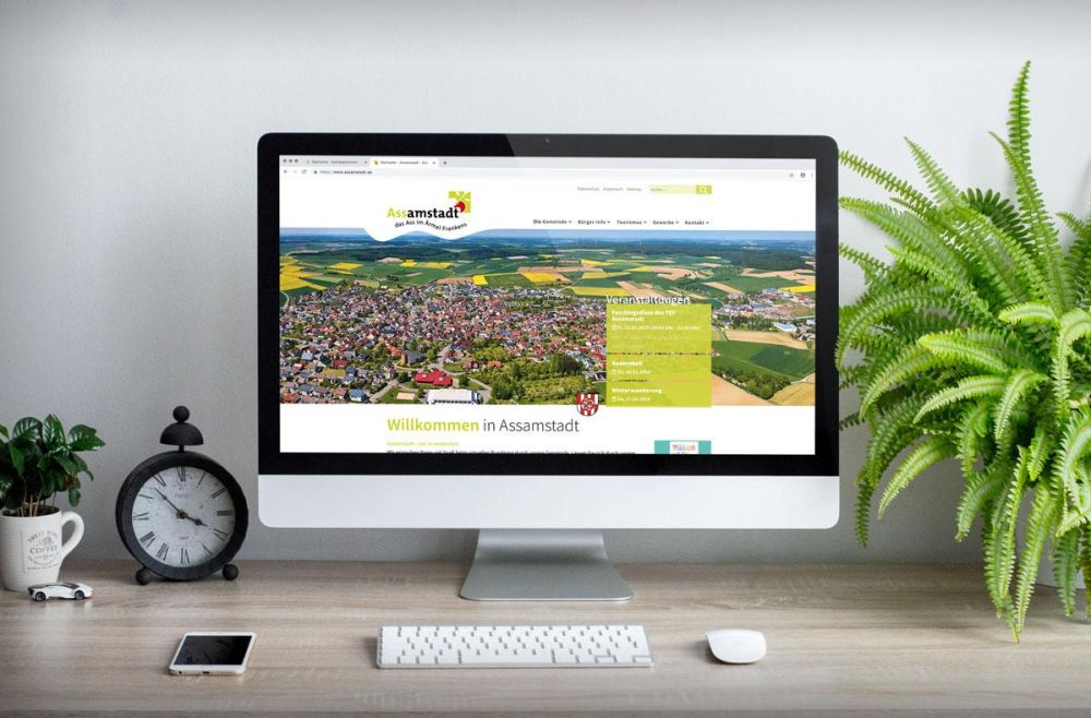 Webseite Gemeinde Assamstadt auf einem iMac