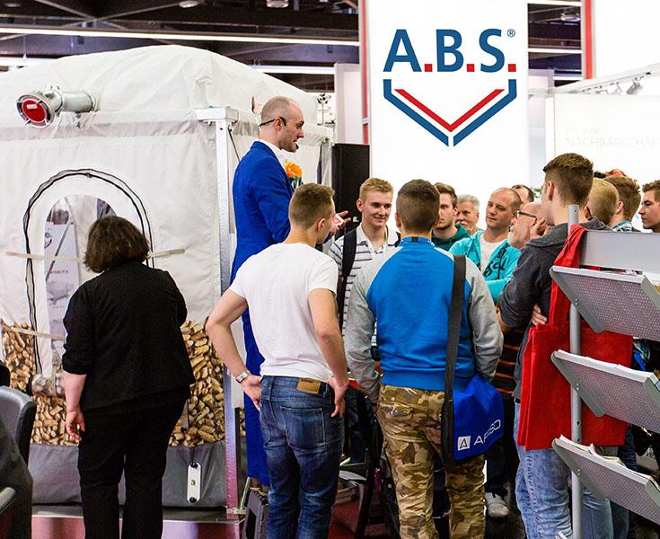 Vorführungen am Messestand