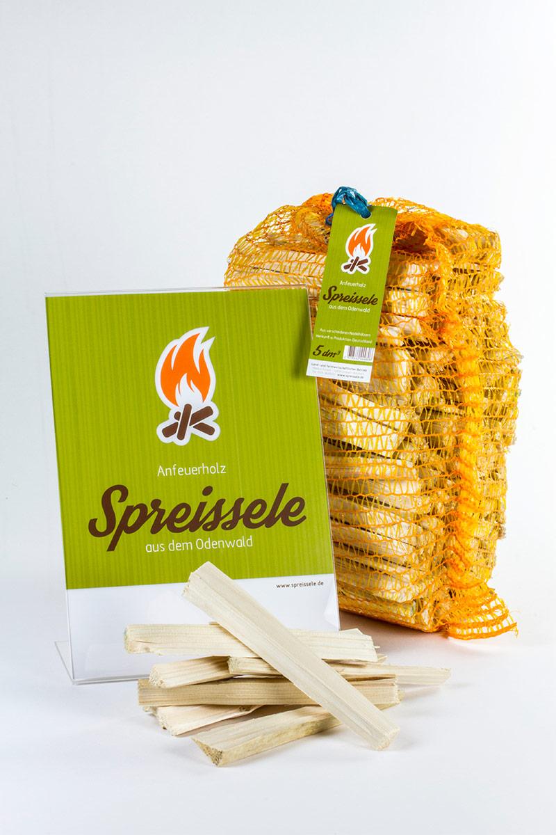 Spreissele aus dem Odenwald im Sack mit Etikett und Infoflyer