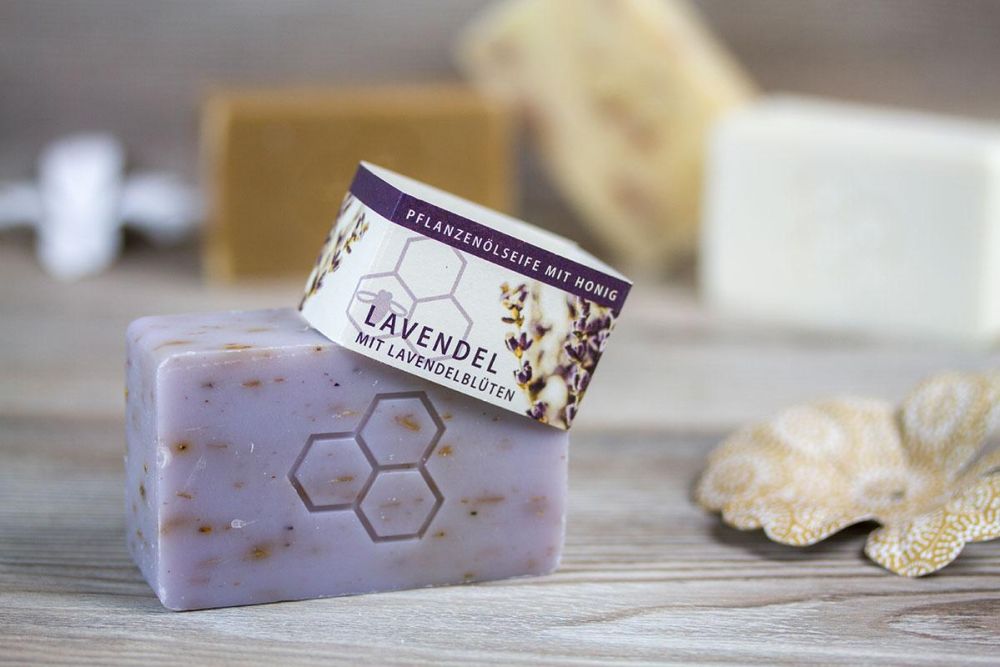 Lavendel Seife und Banderole