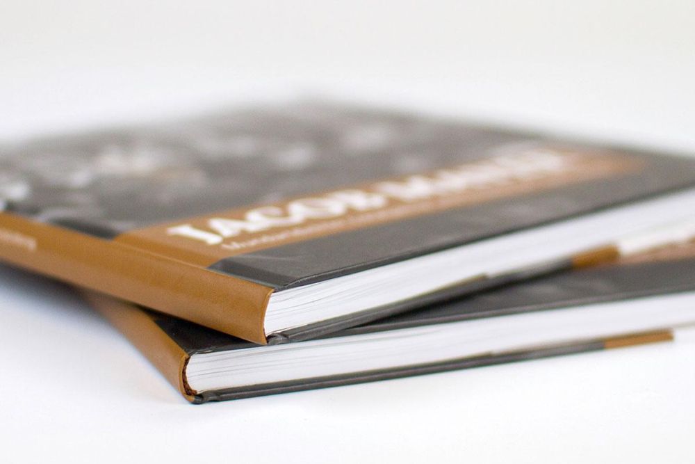 Buchrücken und Dicke von Jacob Mayer