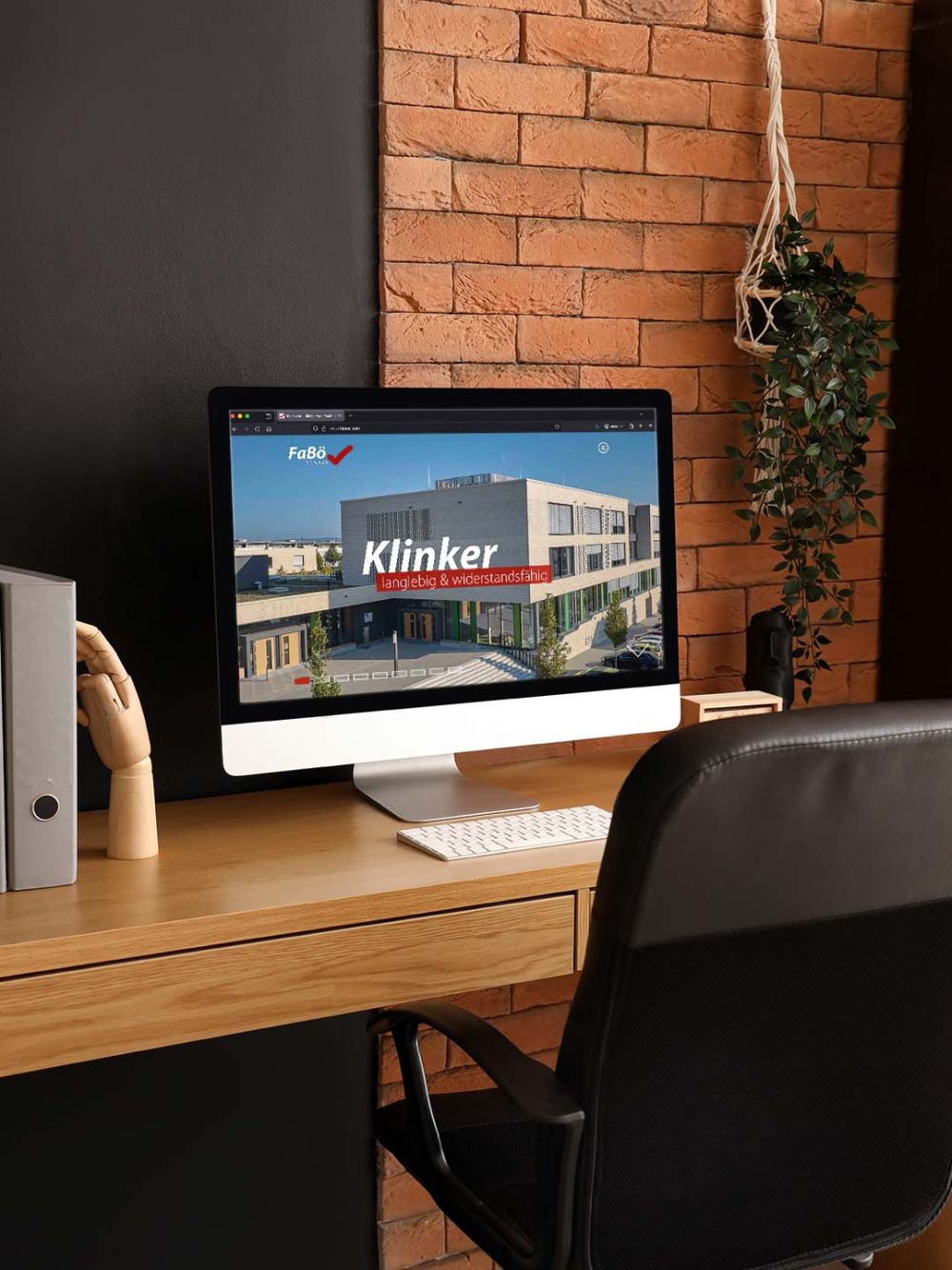 FaBö Webseite auf einem Rechner