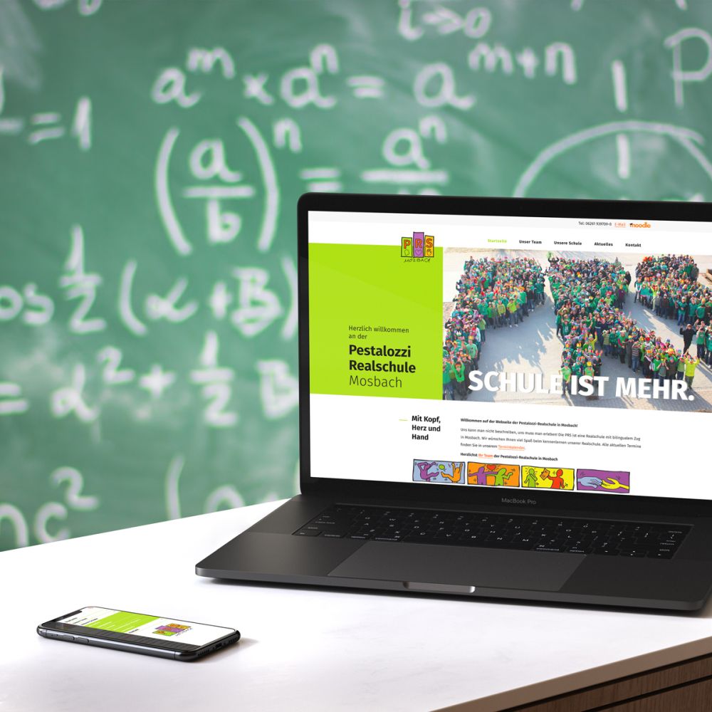 Webseite der Pestalozzi Realschule Mosbach auf Laptop und Handy