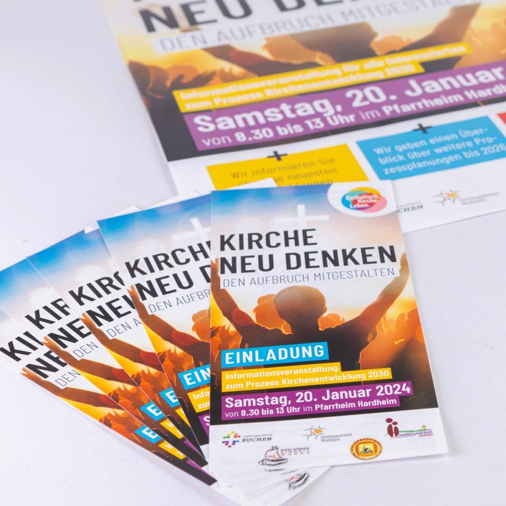 Flyer und Poster Kirche neu denken