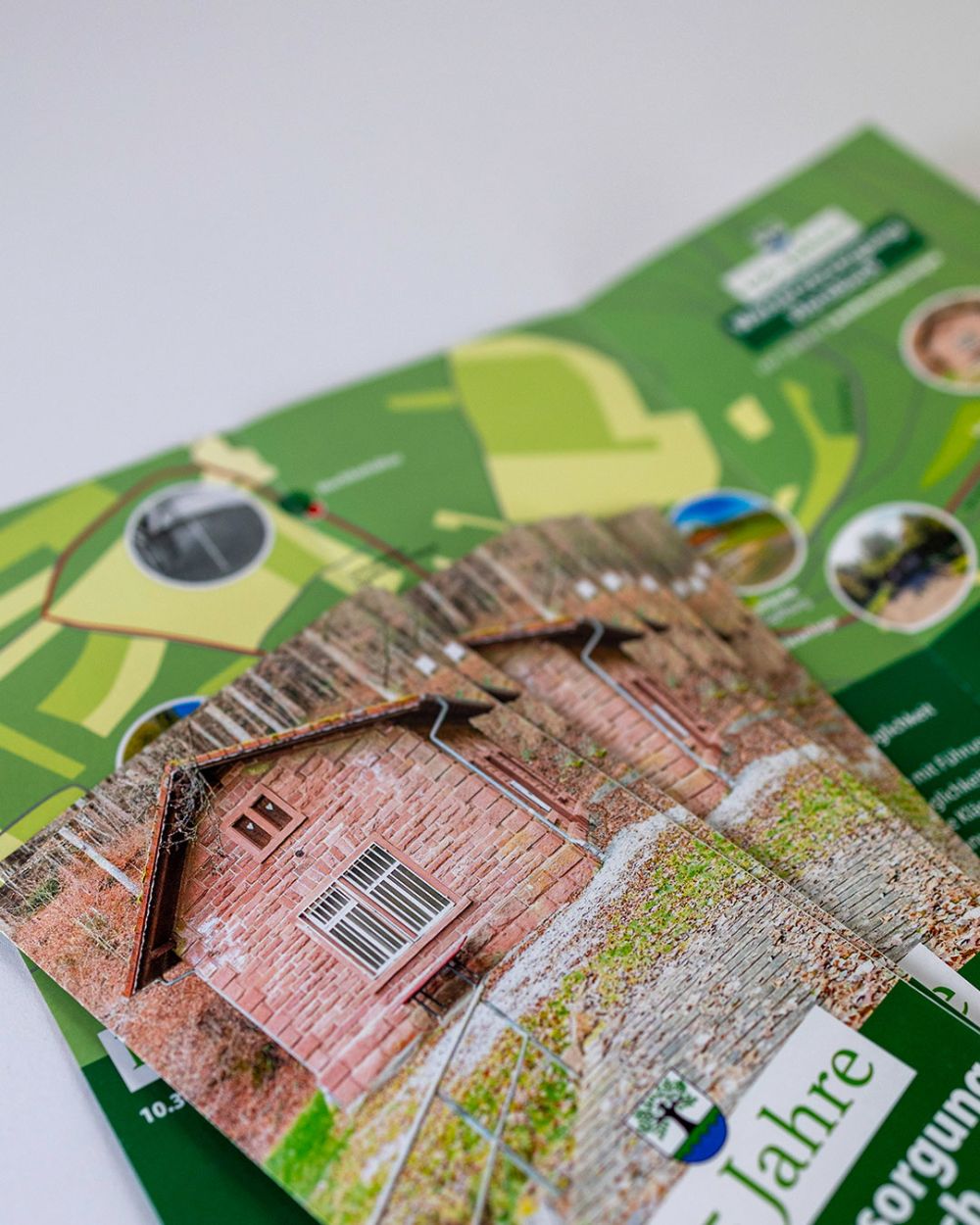 Flyer mit Wasserhäuschen