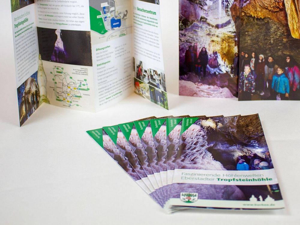 Flyer Tropfsteinhöhle in neuem Corporate Design