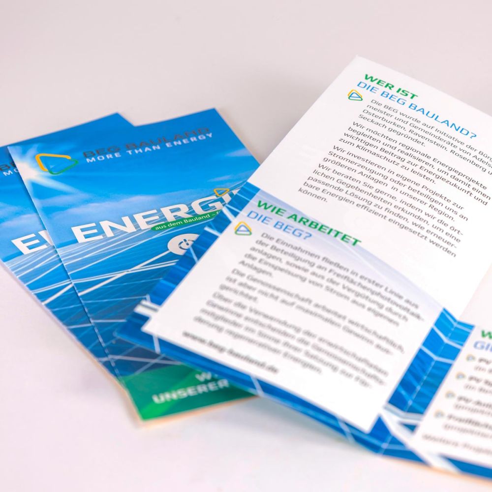 Flyer Vorder- und Innenseite