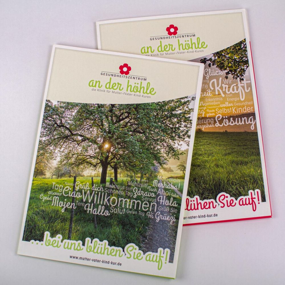 Mappen mit unterschiedlichen Motiven Gesundheitszentrum an der Höhle