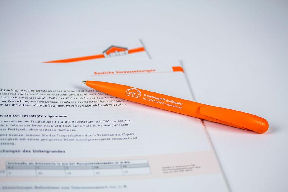 Katalog und Kugelschreiber für Rudolf Laier