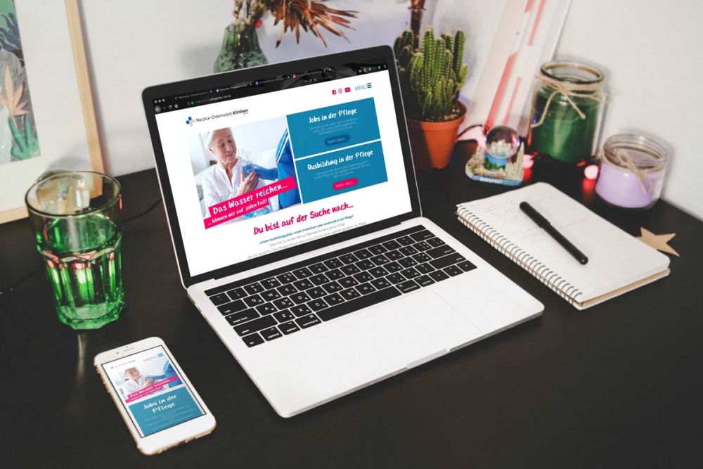 Pflegejobs Nok Webseite auf Laptop und Handy