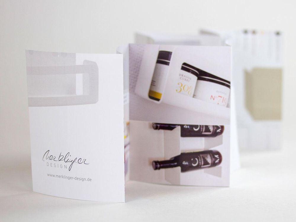 Verpackungsbeileger mit Anwendungsbildern der Flatracks