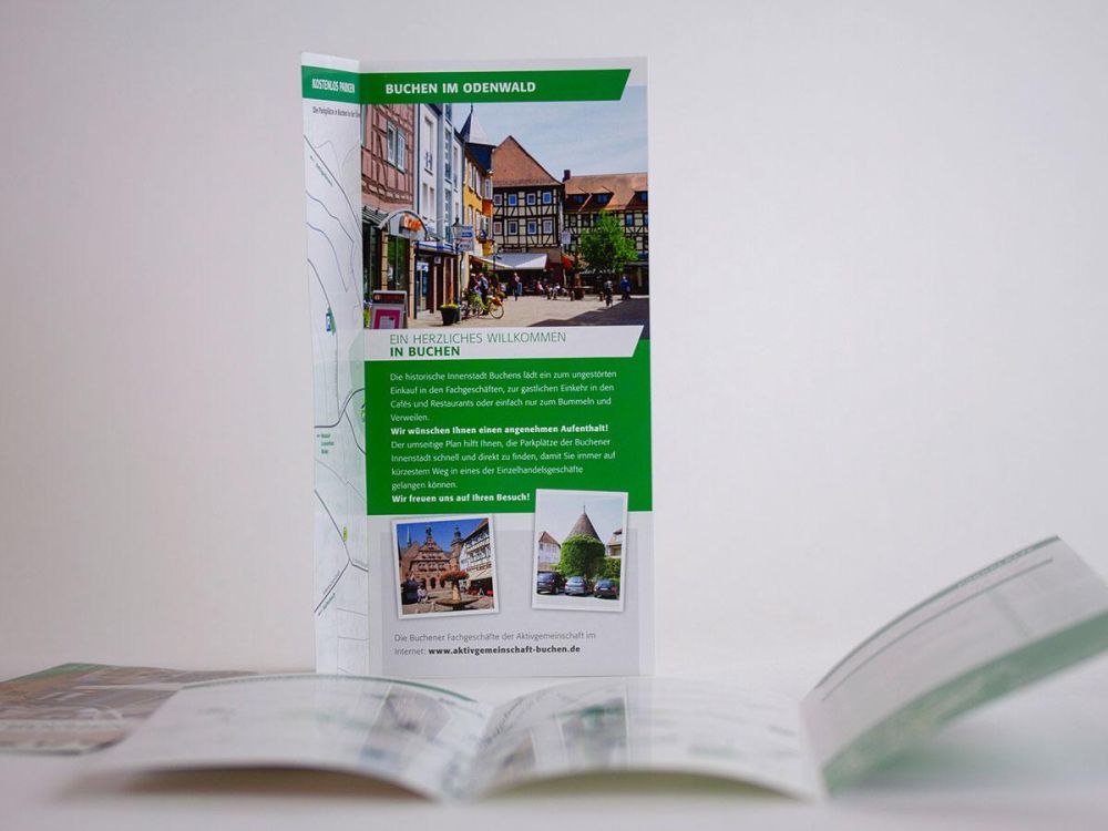 Flyer Buchen in neuem Corporate Design